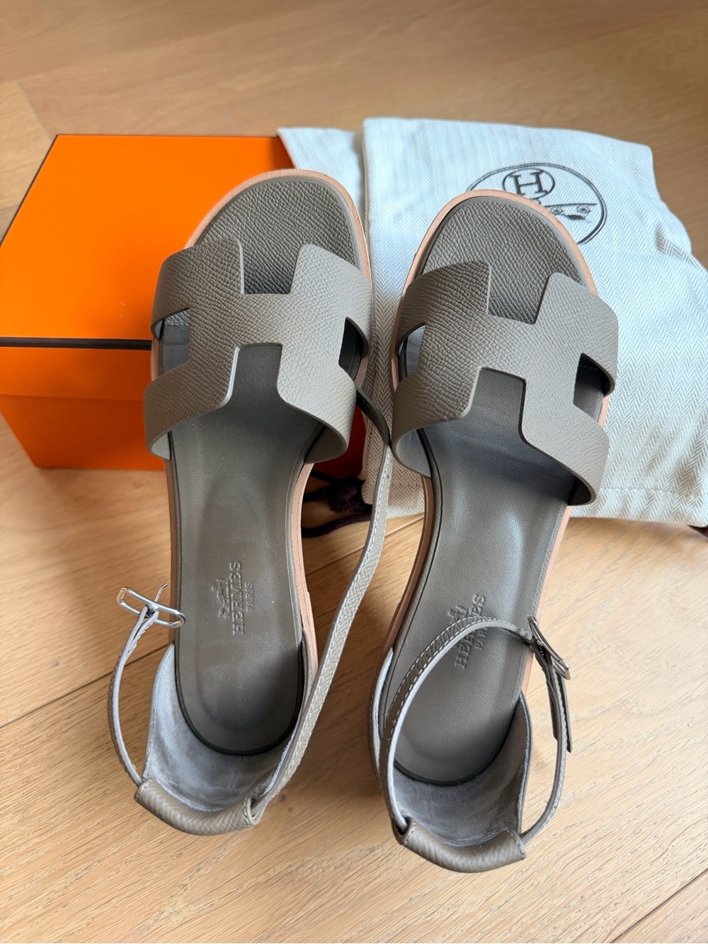 Hermes Etoupe Santorini Sandals